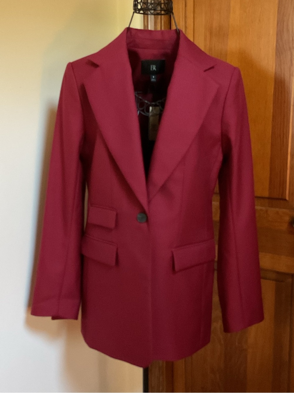 Lido Sculpted Italian Wool Blazer, New with tags, 4 - Picture 2 of 9